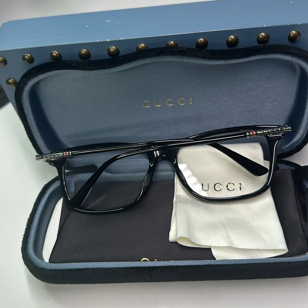 New Authentic Gucci GG0519O 005 Luxury Eyeglasses for Men